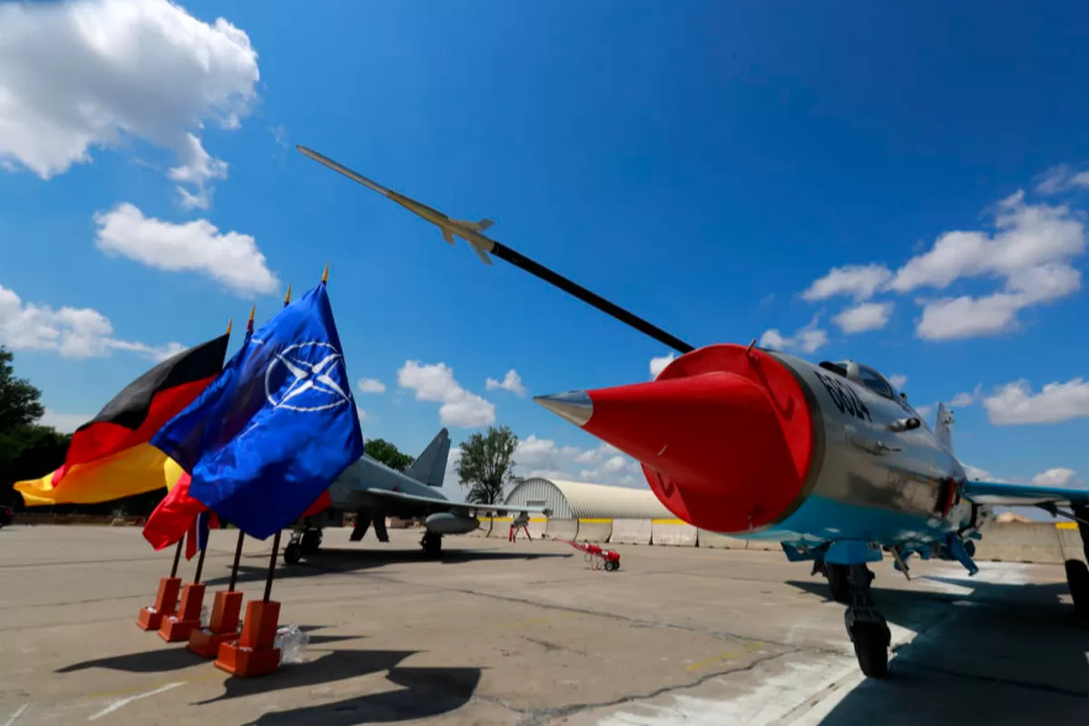 FAKE NEWS: „România, cap de pod pentru un război NATO-Rusia”