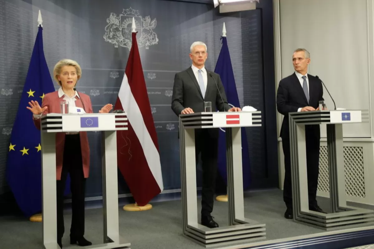 NATO și Uniunea Europeană vor să-și intensifice cooperarea, pentru a contracara amenințările hibride din partea Rusiei și Belarusului