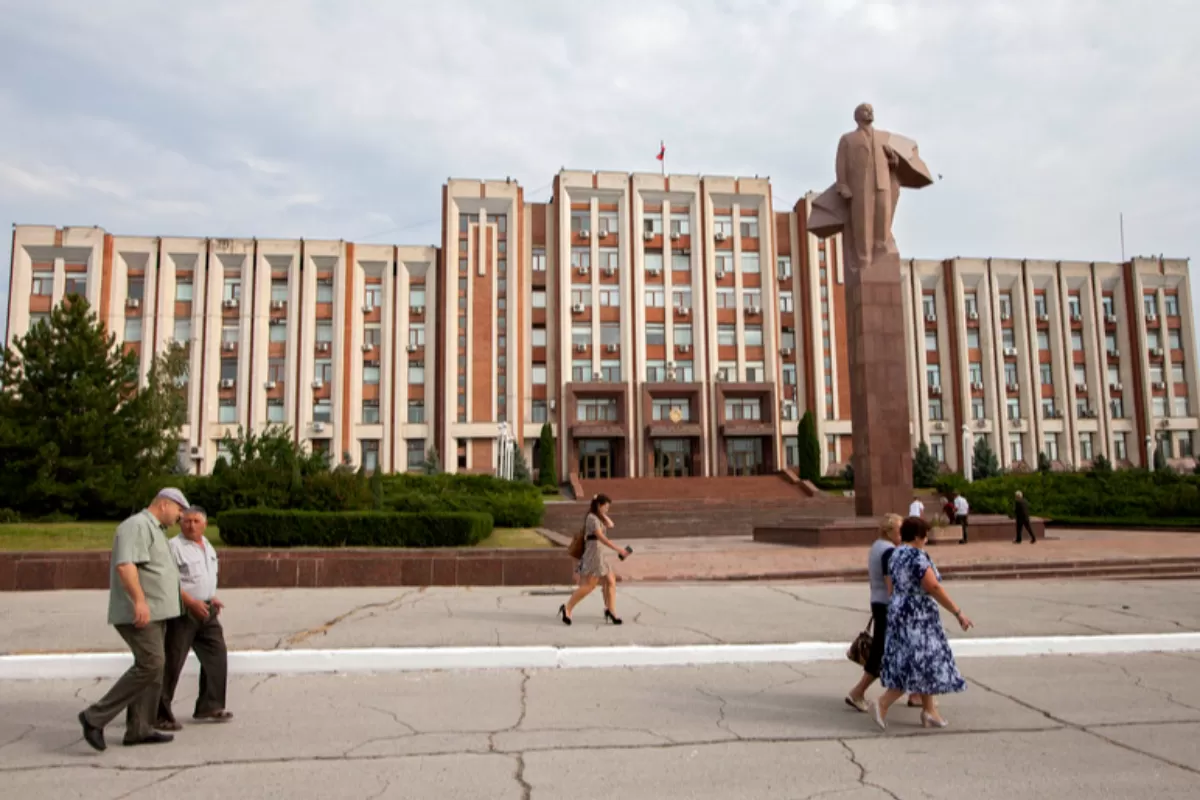 Un antreprenor din satul Hârtop e singurul contracandidat al liderului separatist transnistrean, Vadim Krasnoselski, la așa-zisele alegeri prezidențiale din decembrie