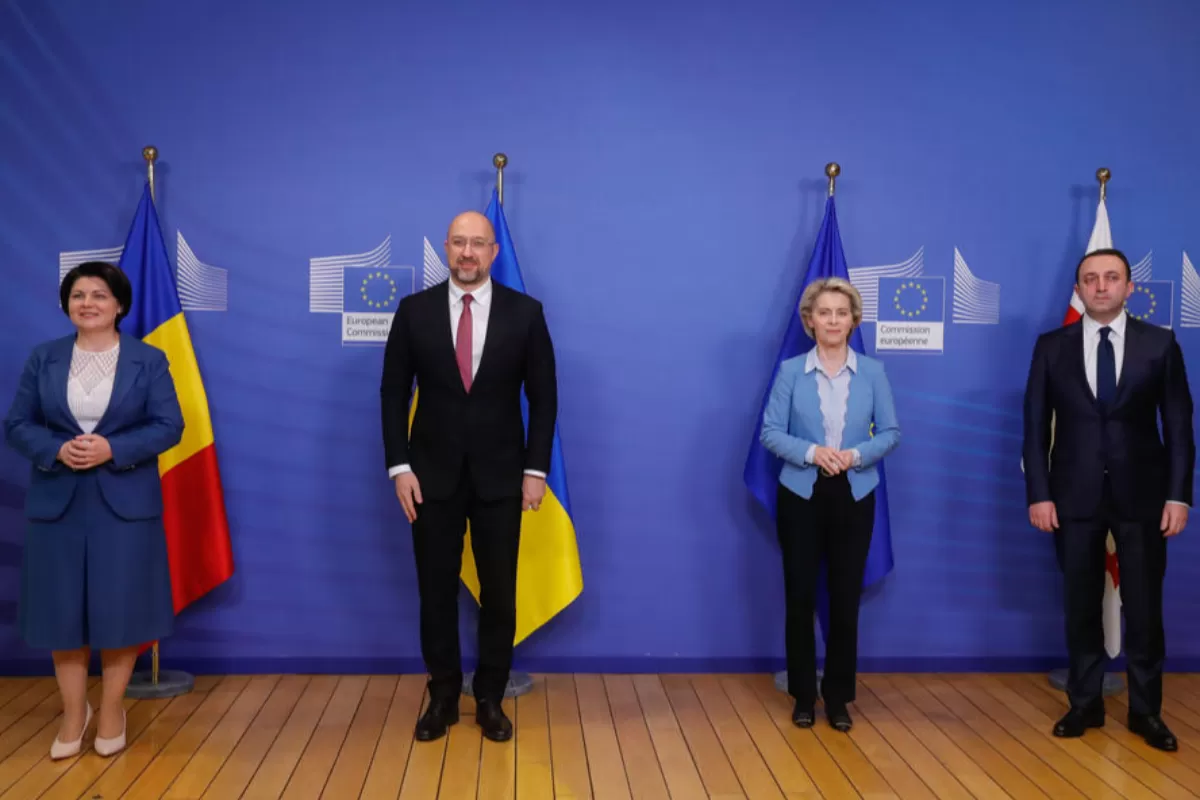 FAKE NEWS: Occidentul a provocat toate crizele cu care se confruntă statele din Europa de Est