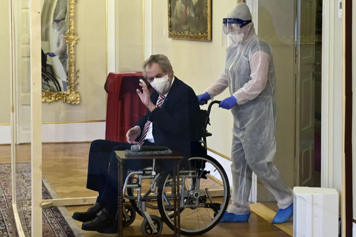 Președintele ceh, Milos Zeman, va numi noul guvern vineri, 17 decembrie