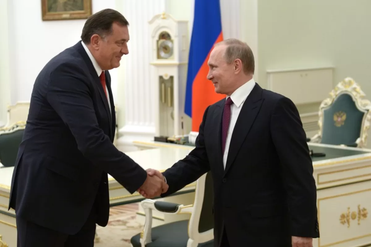 Bosnia: de la război, iar la război?