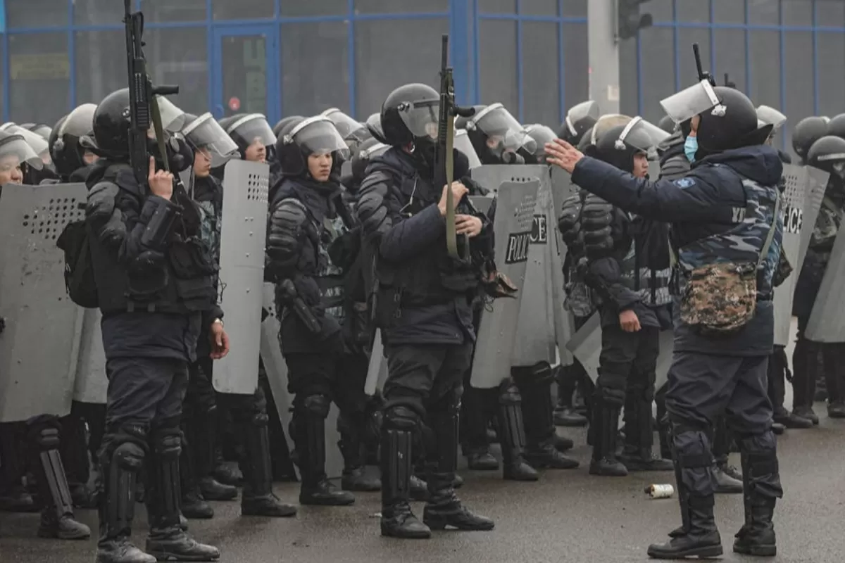 CARNEGIE.RU: Nur-Sultan fără Nazarbaiev. Cauzele și consecințele crizei din Kazahstan