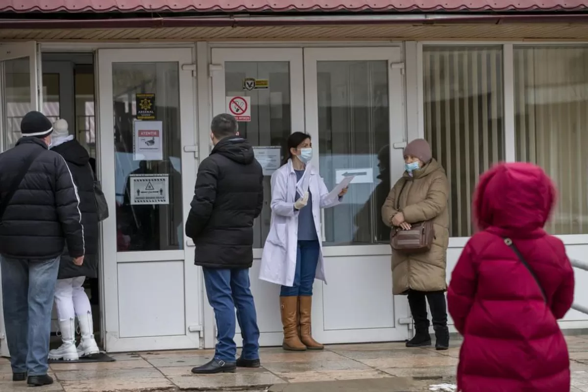 Numărul cazurilor de infectare cu COVID-19 în Republica Moldova a înregistrat o creștere exponențială