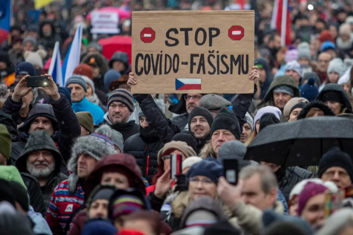 Cehia raportează aproape 60 de mii de noi infectări cu COVID-19 în 24 de ore