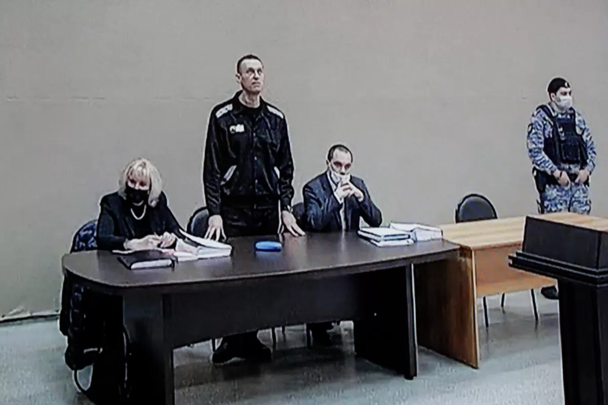 Cel mai popular adversar al Kremlinului, opozantul încarcerat Aleksei Navalnîi, a compărut, din nou, în instanță