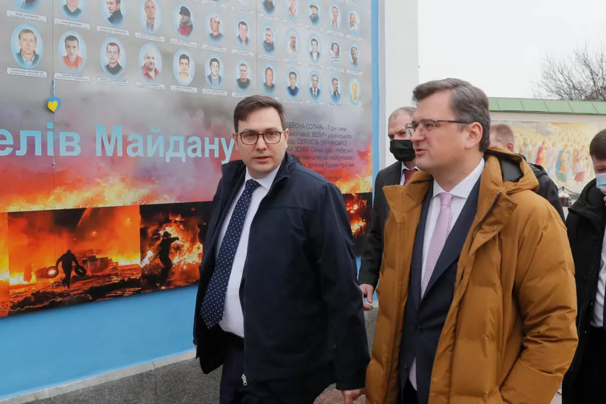 Cehia și criza din Ucraina: președintele dă vina pe CIA, guvernul se pregătește de consecințele conflictului iar campania de dezinformare ia amploare