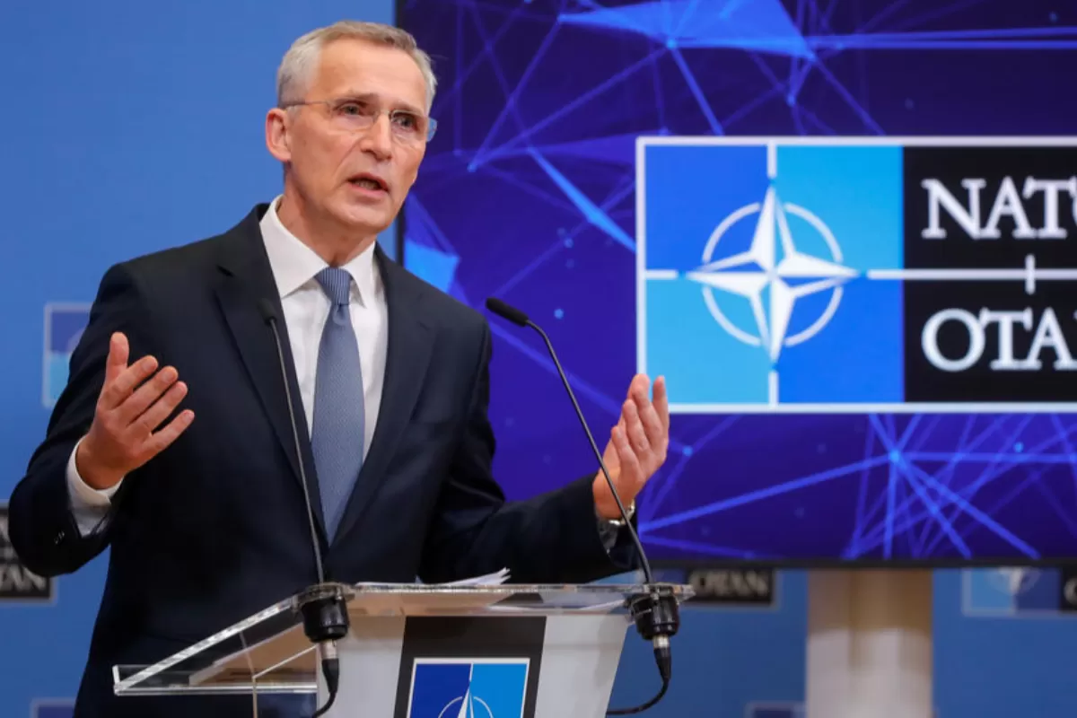 RĂZBOI ÎN UCRAINA: În premieră, NATO desfăşoară elemente ale forţei sale de reacţie rapidă, în contextul apărării colective