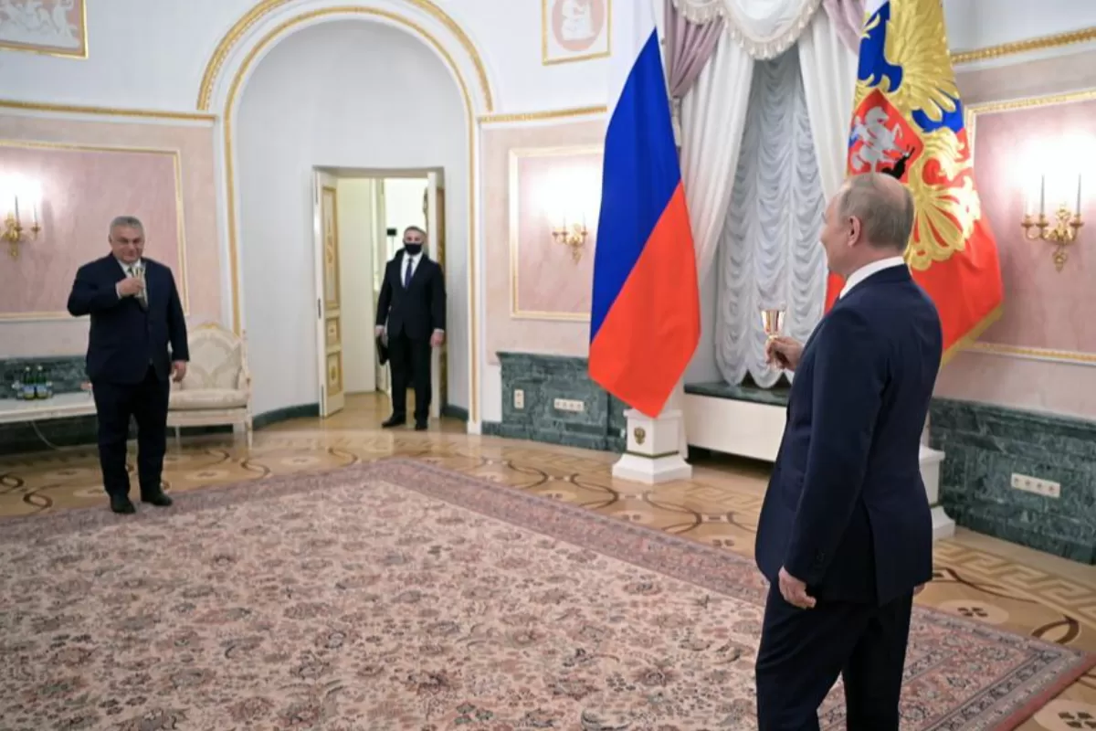 RĂZBOI ÎN UCRAINA: Sancțiunile adoptate de Uniunea Europeană împotriva Rusiei vor afecta, inevitabil, și economia ungară – afirmă premierul Viktor Orban