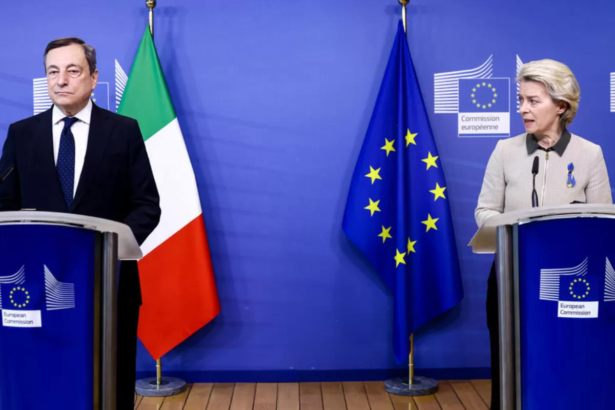 RĂZBOI ÎN UCRAINA: UE trebuie să scape cât mai repede de dependenţa de gazul, petrolul şi cărbunele din Rusia – afirmă Ursula von der Leyen