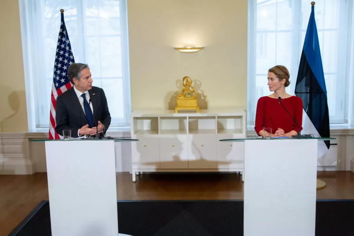 RĂZBOI ÎN UCRAINA: Estonia solicită consolidarea sancţiunilor împotriva Rusiei