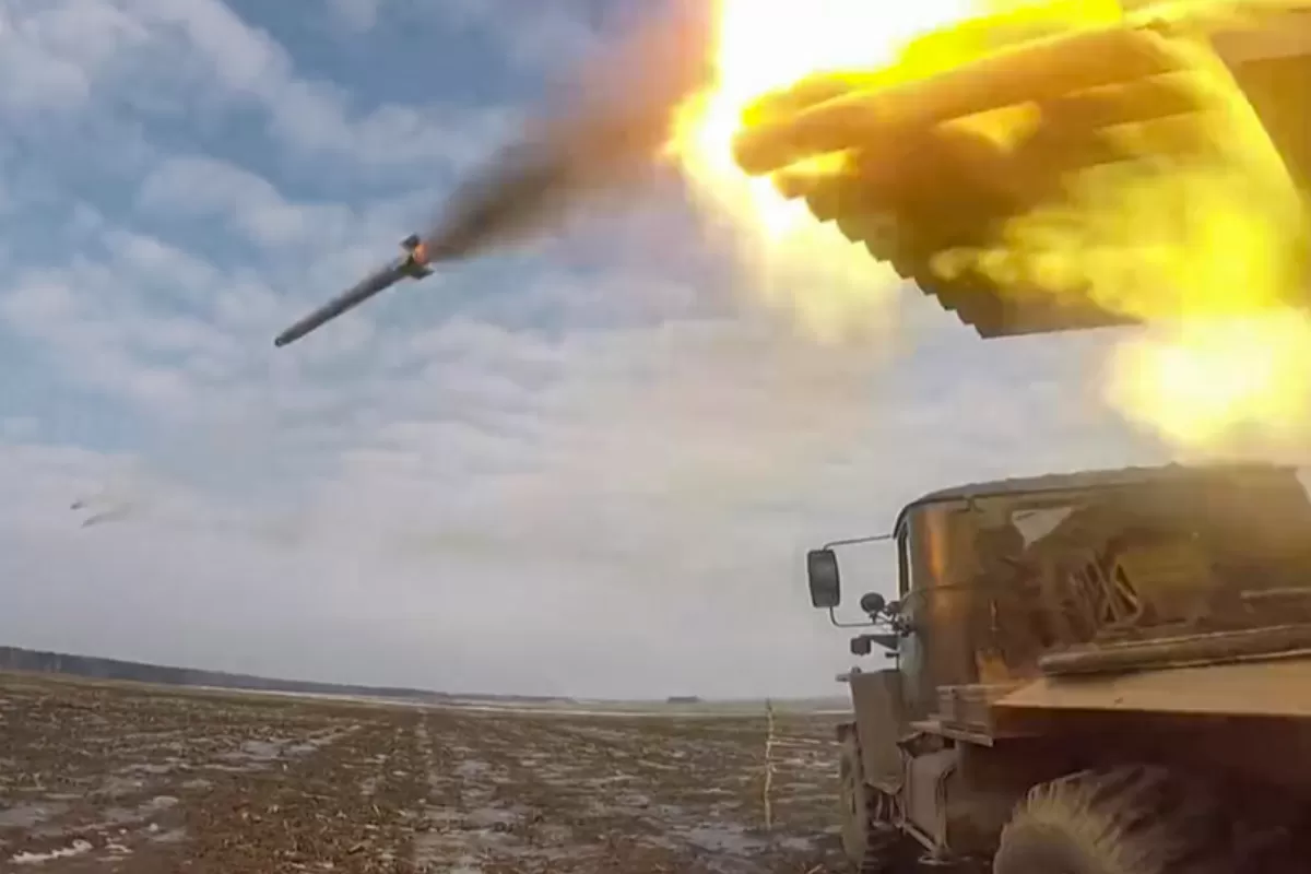 PROPAGANDĂ DE RĂZBOI: Ucraina se pregătea să atace Belarusul, iar Rusia a dejucat acest scenariu