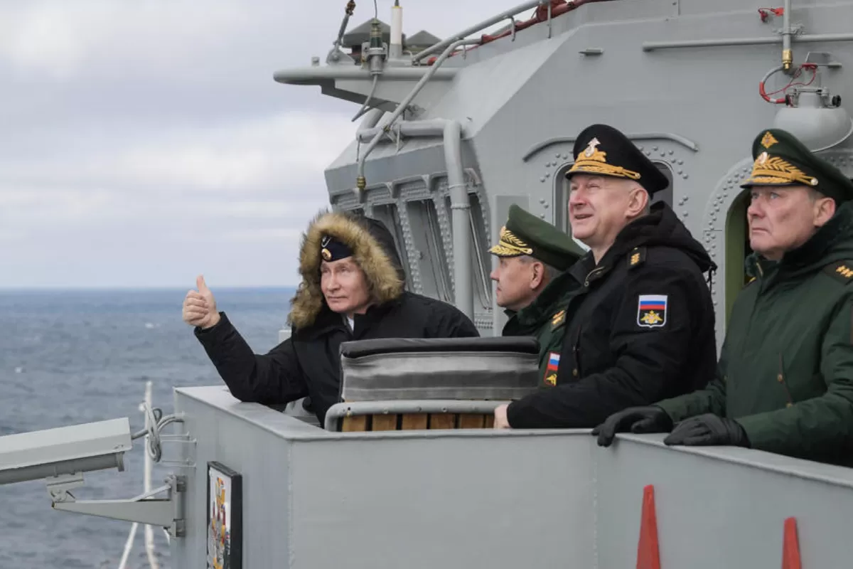 RĂZBOI ÎN UCRAINA: Un vas comercial sub pavilion panamez a fost scufundat în Marea Neagră