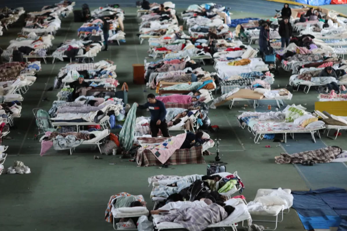 RĂZBOI ÎN UCRAINA: Ucraina speră să evacueze civili din mai multe oraşe, inclusiv Mariupol, prin nouă coridoare umanitare