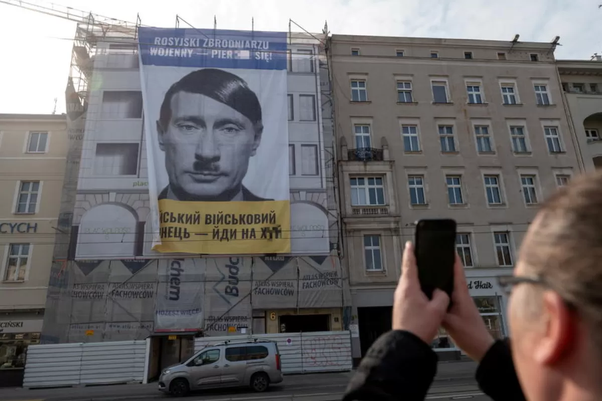 RĂZBOI ÎN UCRAINA: Foşti premieri britanici se pronunţă pentru un proces similar celui de la Nürnberg pentru Vladimir Putin