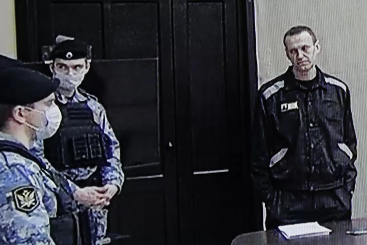 UPDATE: Cel mai popular adversar al Kremlinului, opozantul încarcerat Aleksei Navalnîi, a fost condamnat, marți, la nouă ani de închisoare