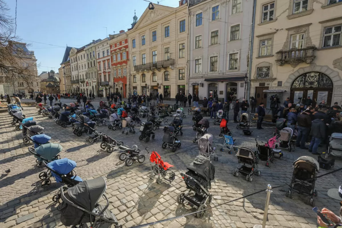 PROPAGANDĂ DE RĂZBOI: Pentru a atrage NATO în război, Ucraina va ataca ambasada SUA la Lvov și va da vina pe Rusia