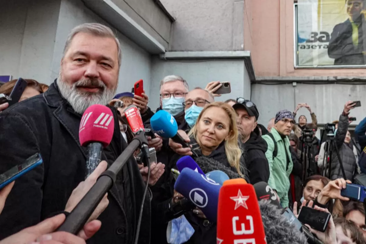 RĂZBOI ÎN UCRAINA: Publicaţia independentă moscovită Novaia Gazeta își  suspendă apariţia până la sfârşitul așa-zisei operaţiuni militare speciale