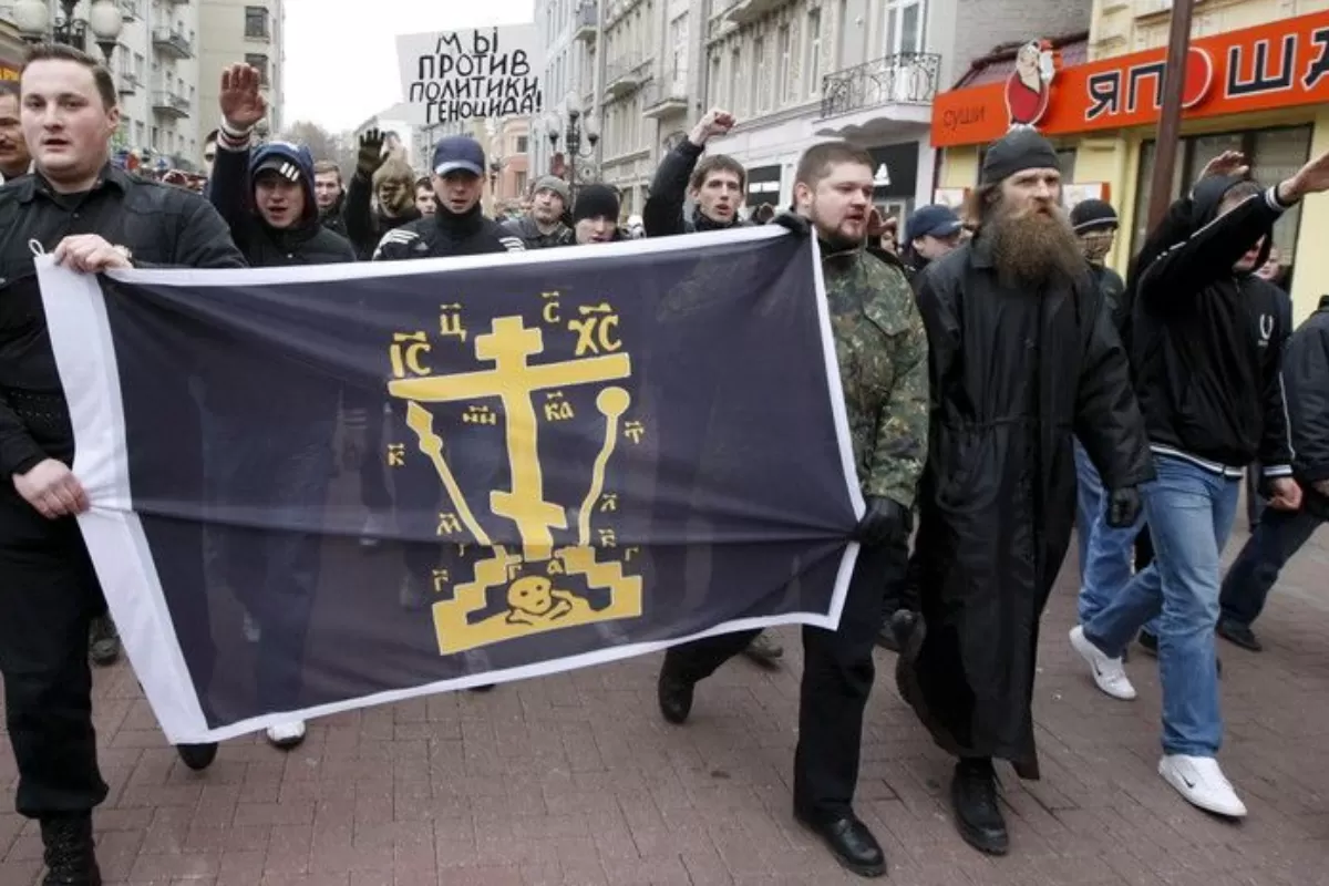 RĂZBOI ÎN UCRAINA: Securitatea rusă susţine că a prins 60 de suporteri ai neo-naziştilor ucraineni