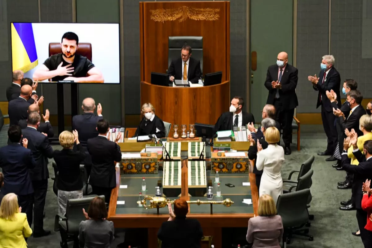 RĂZBOI ÎN UCRAINA: Dacă Rusia nu va fi pedepsită, alte ţări s-ar putea simţi încurajate să-şi atace vecinii – avertizează Zelenski