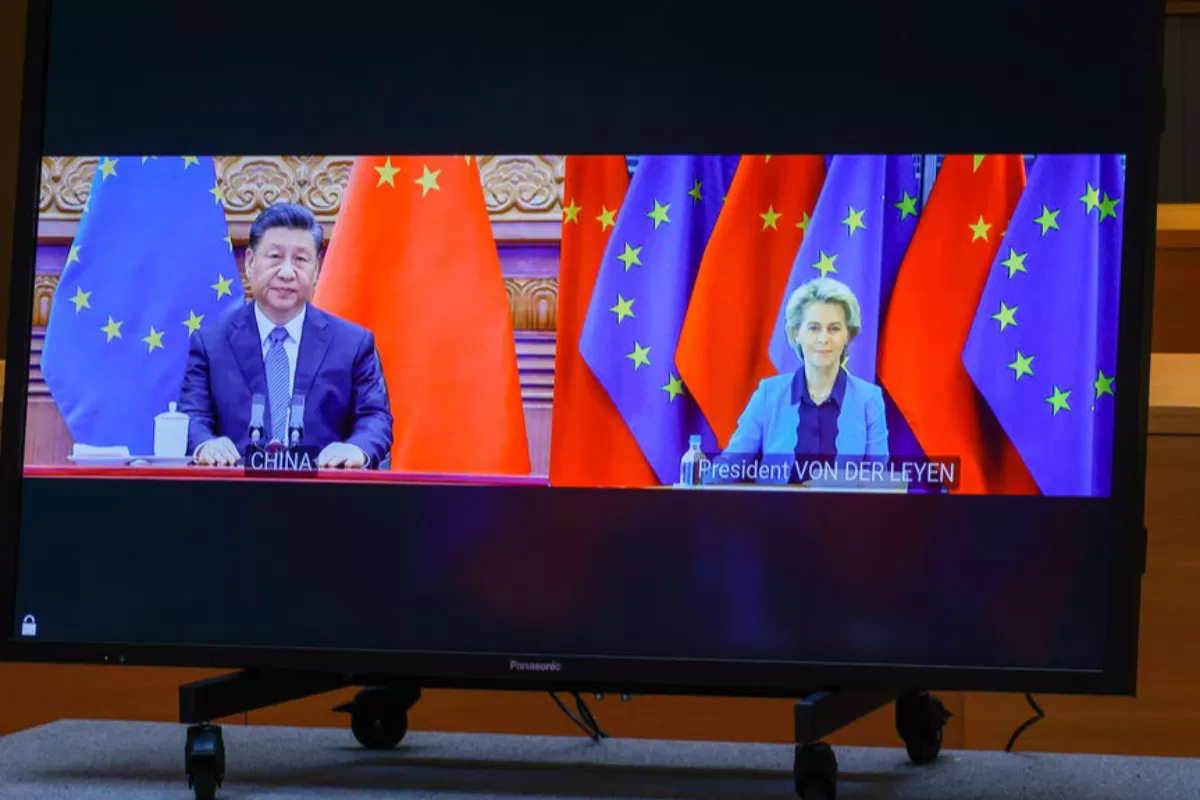 RĂZBOI ÎN UCRAINA: UE avertizează China că o susţinere a Rusiei „îi va păta serios reputaţia”
