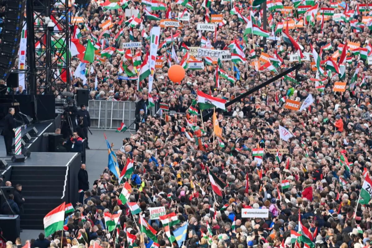 În Ungaria au loc, duminică, alegeri parlamentare