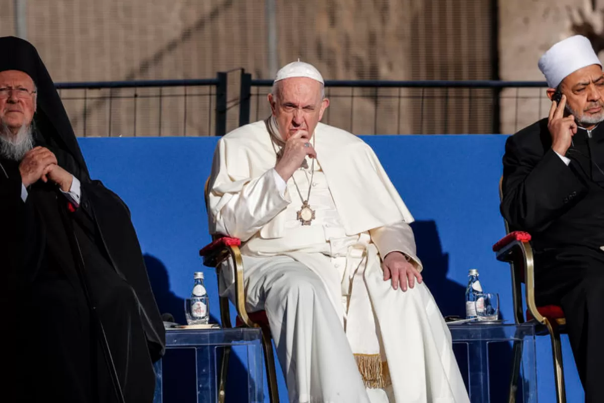 RĂZBOI ÎN UCRAINA: Papa Francisc declară că ia în calcul o vizită în  capitala ucraineană, Kiev