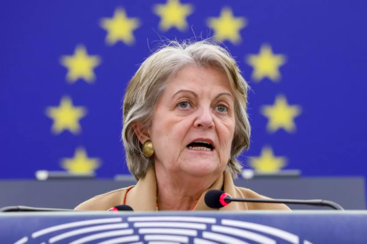 RĂZBOI ÎN UCRAINA: Comisia Europeană va ajuta 17 state membre, inclusiv România, să îşi reducă dependenţa de combustibilii fosili din Rusia