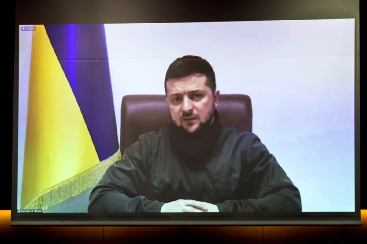 RĂZBOI ÎN UCRAINA: Președintele Ucrainei cere Europei să acţioneze contra Rusiei, ca să nu piardă „toată Europa de Est”