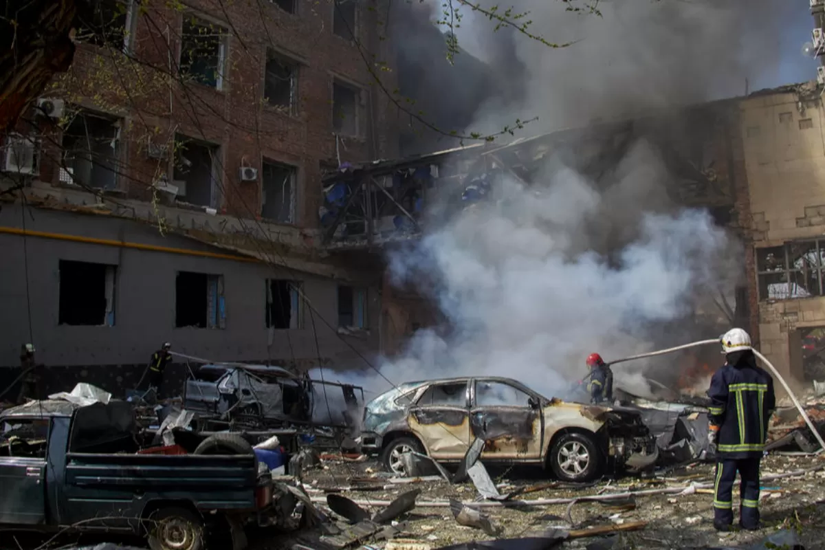 Război informațional: Rusia acuză Ucraina că i-a atacat teritoriul, în timp ce Kievul susține că Moscova caută pretexte pentru escaladarea conflictului