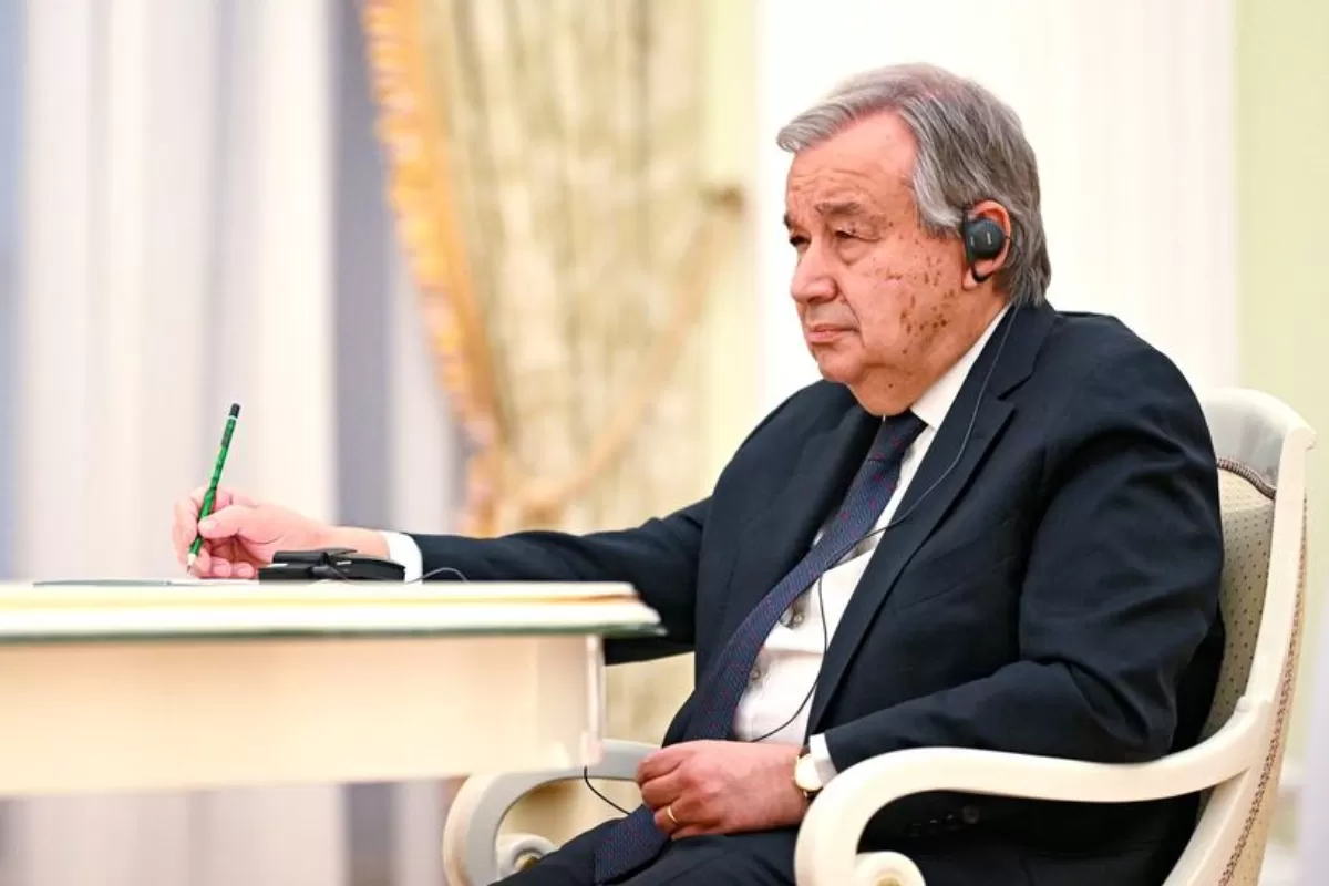 PROPAGANDĂ DE RĂZBOI: Vladimir Putin l-a convins pe secretarul general ONU, António Guterres, că naziștii ucraineni trebuie judecați la Tribunalul Penal Internațional