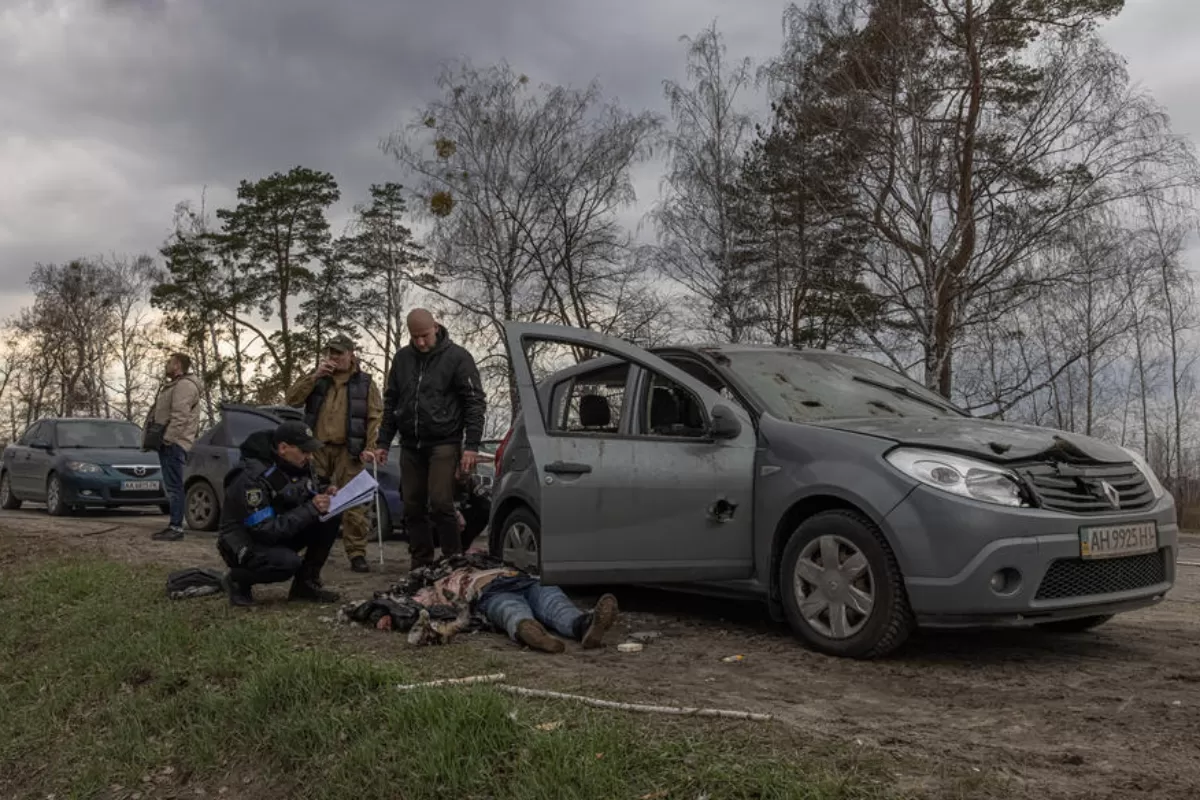 WAR PROPAGANDA: The Ukrainian army is bringing bodies to Lysychansk to simulate a new massacre