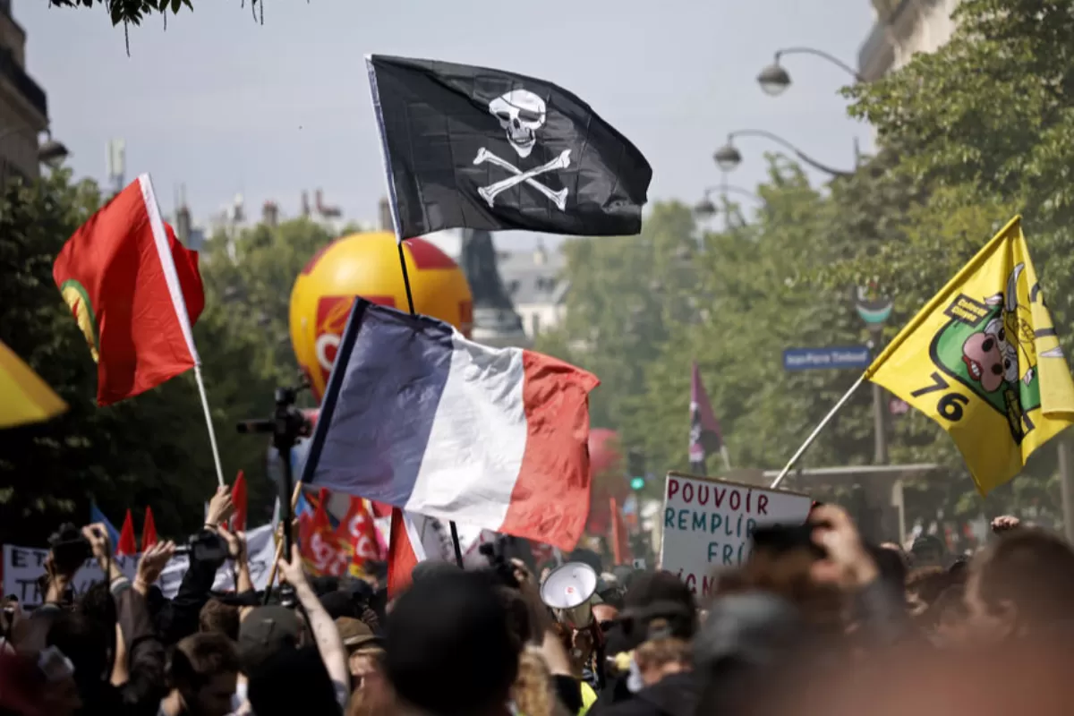 1 Mai turbulent în lume