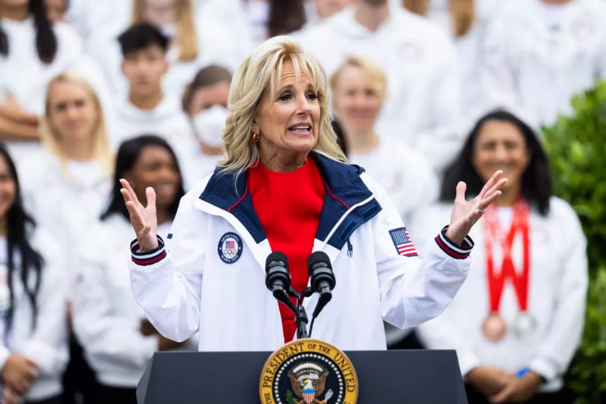 RĂZBOI ÎN UCRAINA: Prima Doamnă a Statelor Unite, Jill Biden, în vizită în România