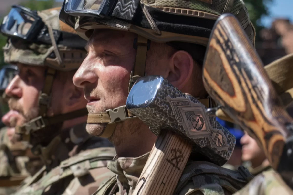 PROPAGANDĂ DE RĂZBOI: În Ucraina au sosit mercenari din Israel care luptă împotriva Rusiei alături de militarii grupului „Azov”