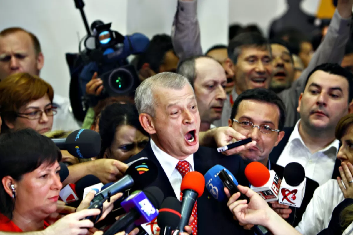 București: Aproape 11 ani de pușcărie pentru fostul primar Sorin Oprescu, acuzat de luare de mită