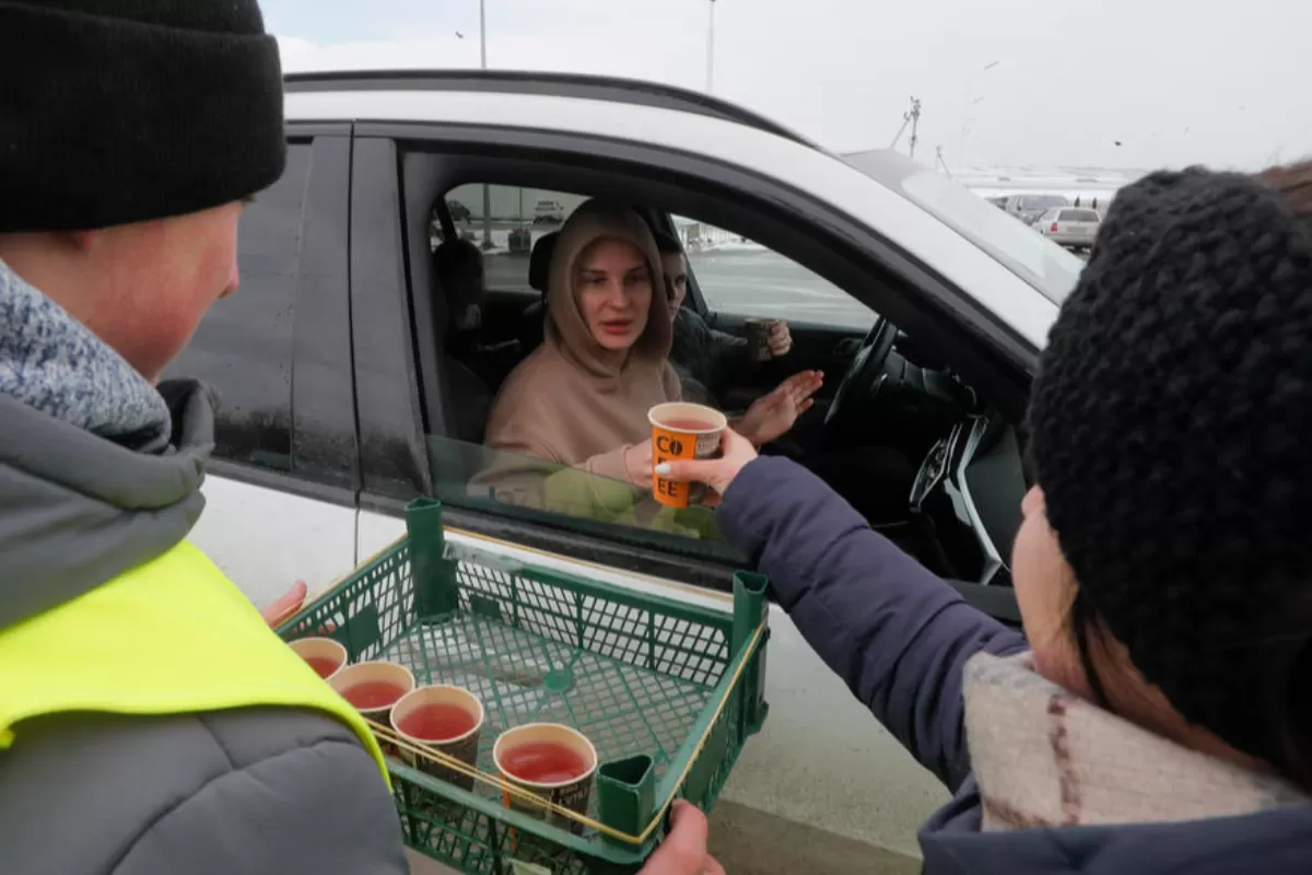 RĂZBOI ÎN UCRAINA: Ușoară scădere a fluxului de refugiați în România