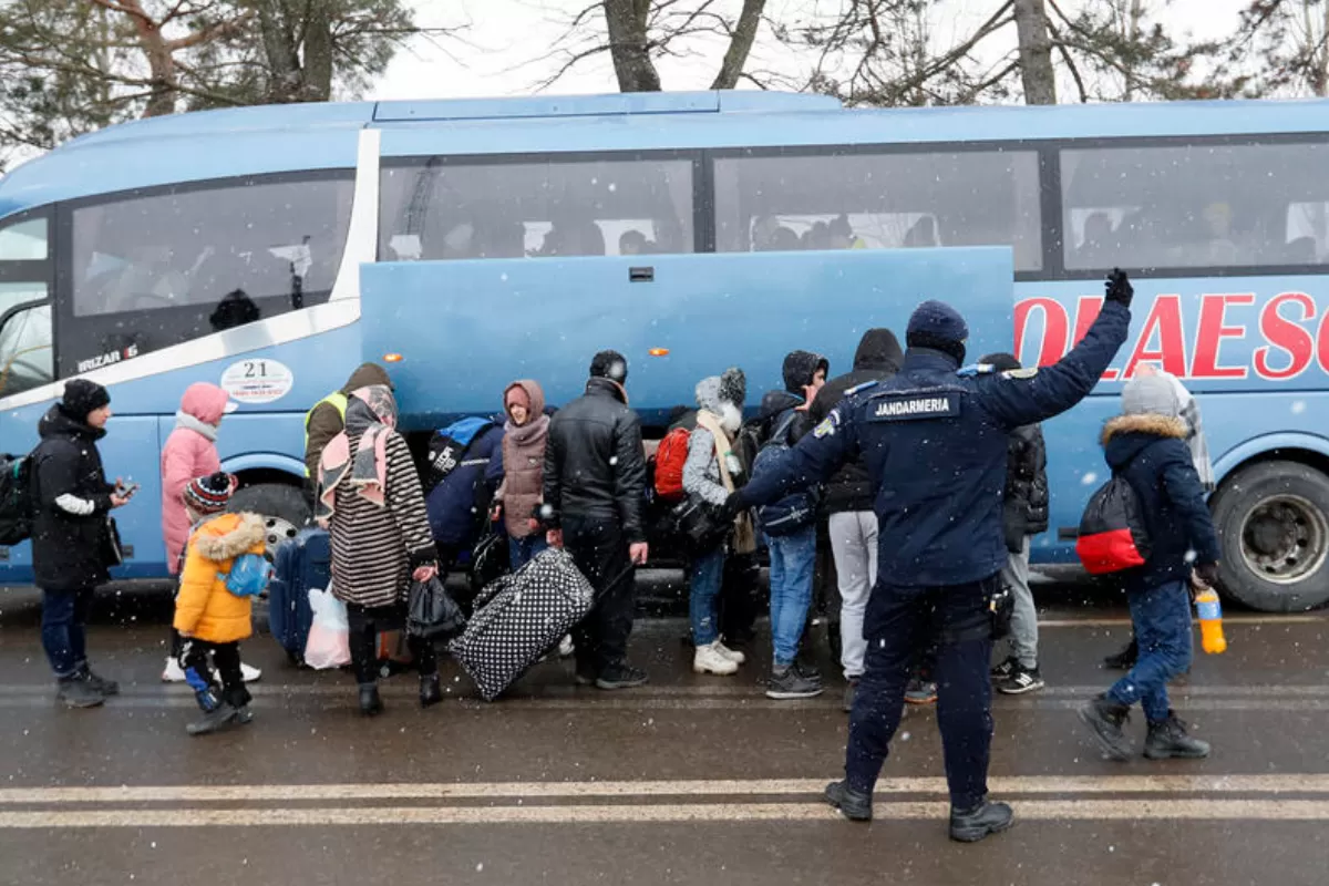 RĂZBOI ÎN UCRAINA: Din februarie până acum, peste un milion de ucraineni au intrat în România vecină