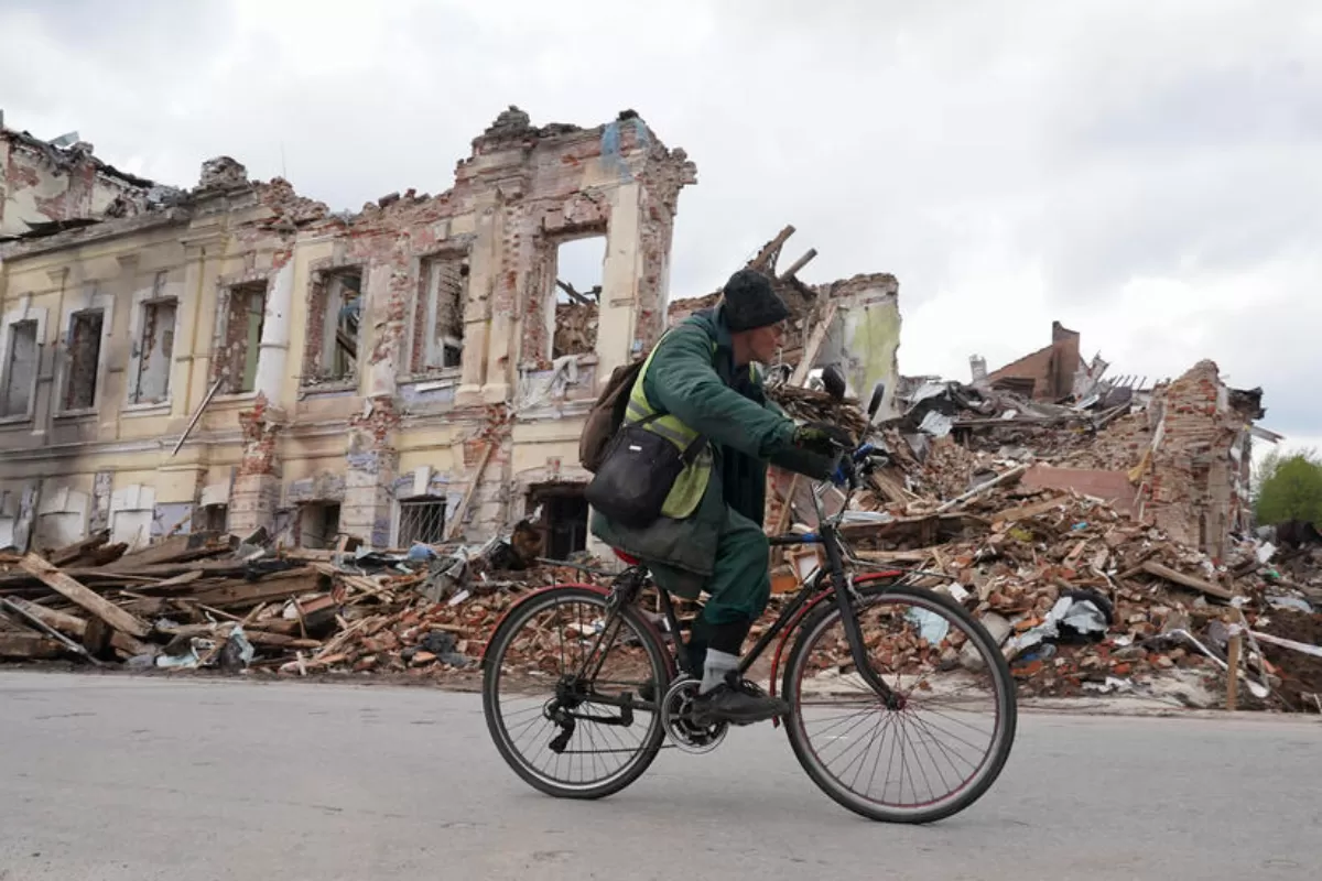 PROPAGANDĂ DE RĂZBOI: Consilierul lui Zelenski anunță organizarea unui genocid al rusofonilor în Harkov și Donbass