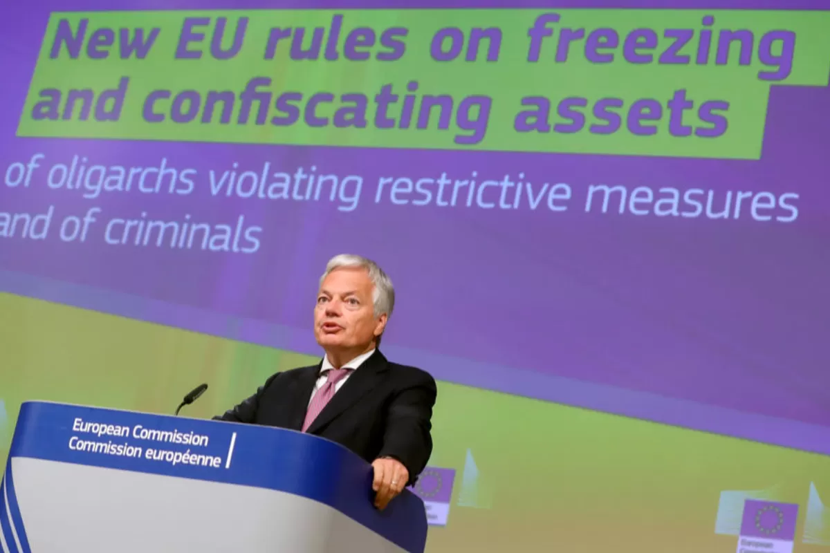 RĂZBOI ÎN UCRAINA: Bruxellesul doreşte să faciliteze confiscarea averilor oligarhilor ruşi