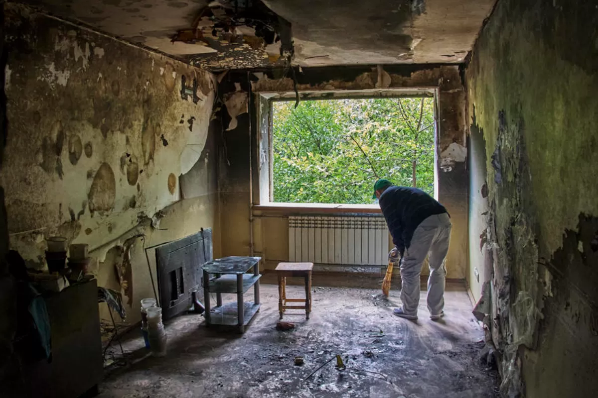 PROPAGANDĂ DE RĂZBOI: Neonaziștii ucraineni țin în captivitate civili în regiunea Harkov