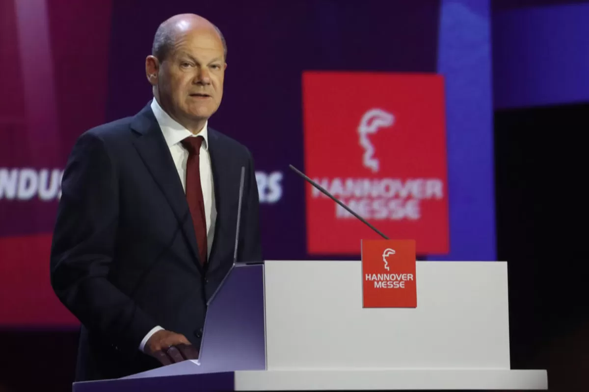 RĂZBOI ÎN UCRAINA: Germania deblochează fonduri pentru întărirea armatei, printr-o excepţie constituţională