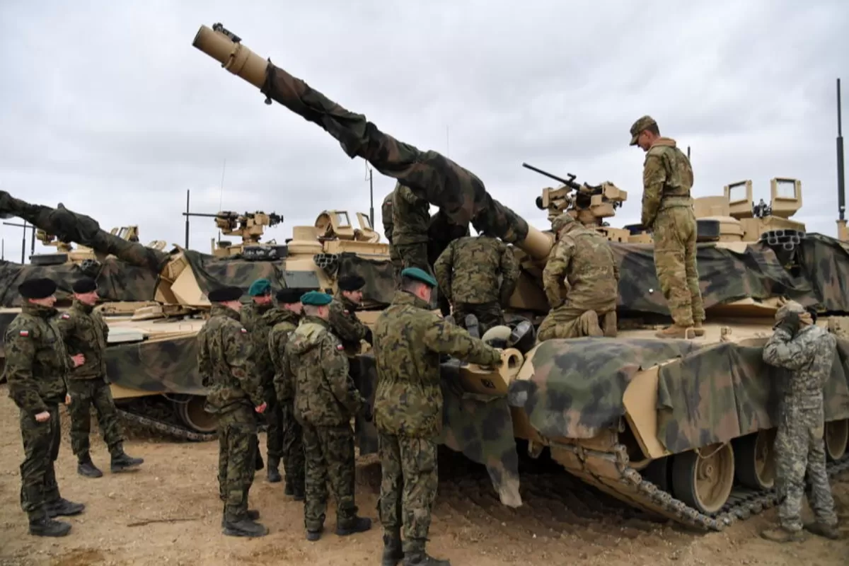 Strategia de apărare a Poloniei: fratele mai mare ne va proteja