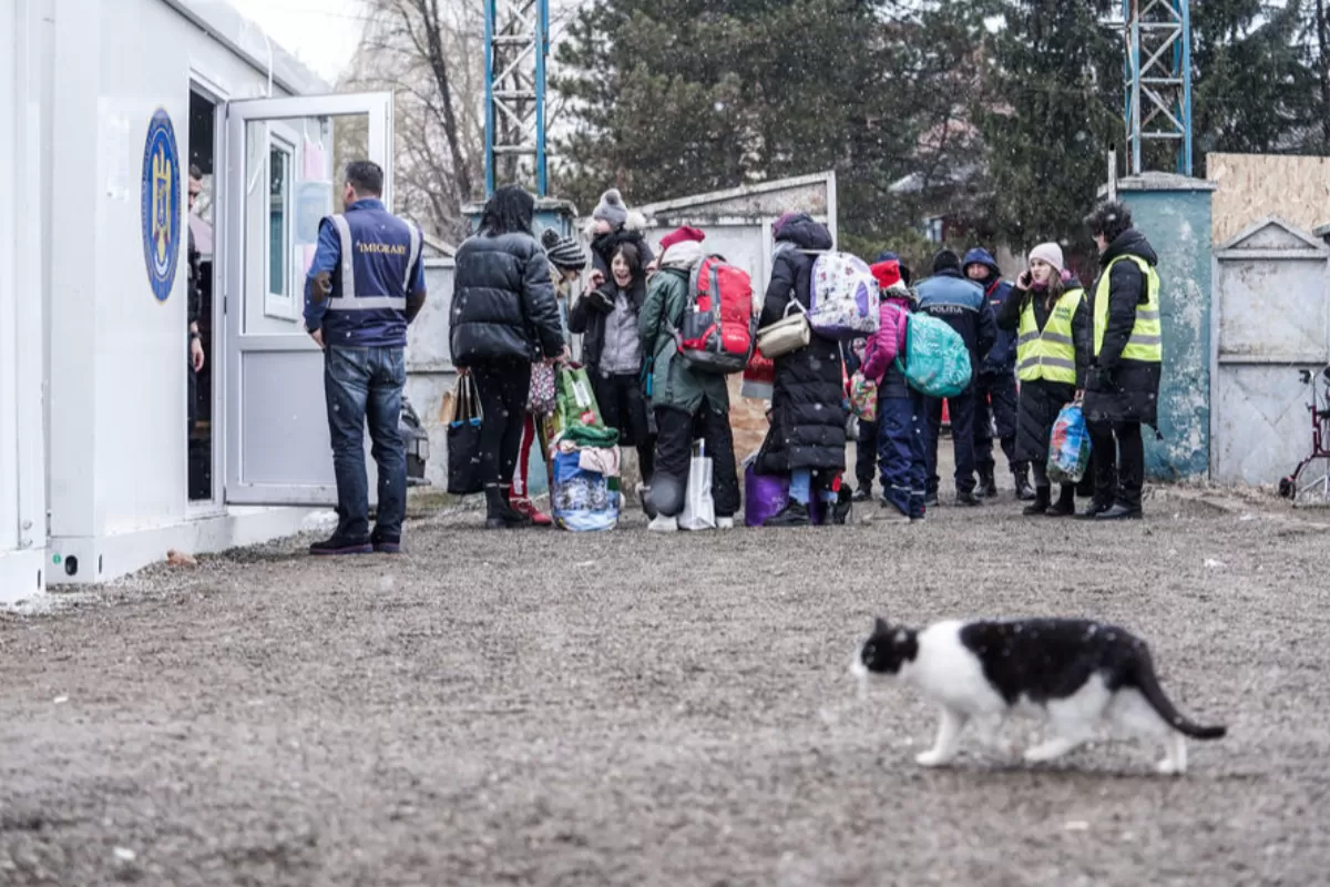 O zecime dintre oamenii care au intrat duminică în România sunt ucraineni