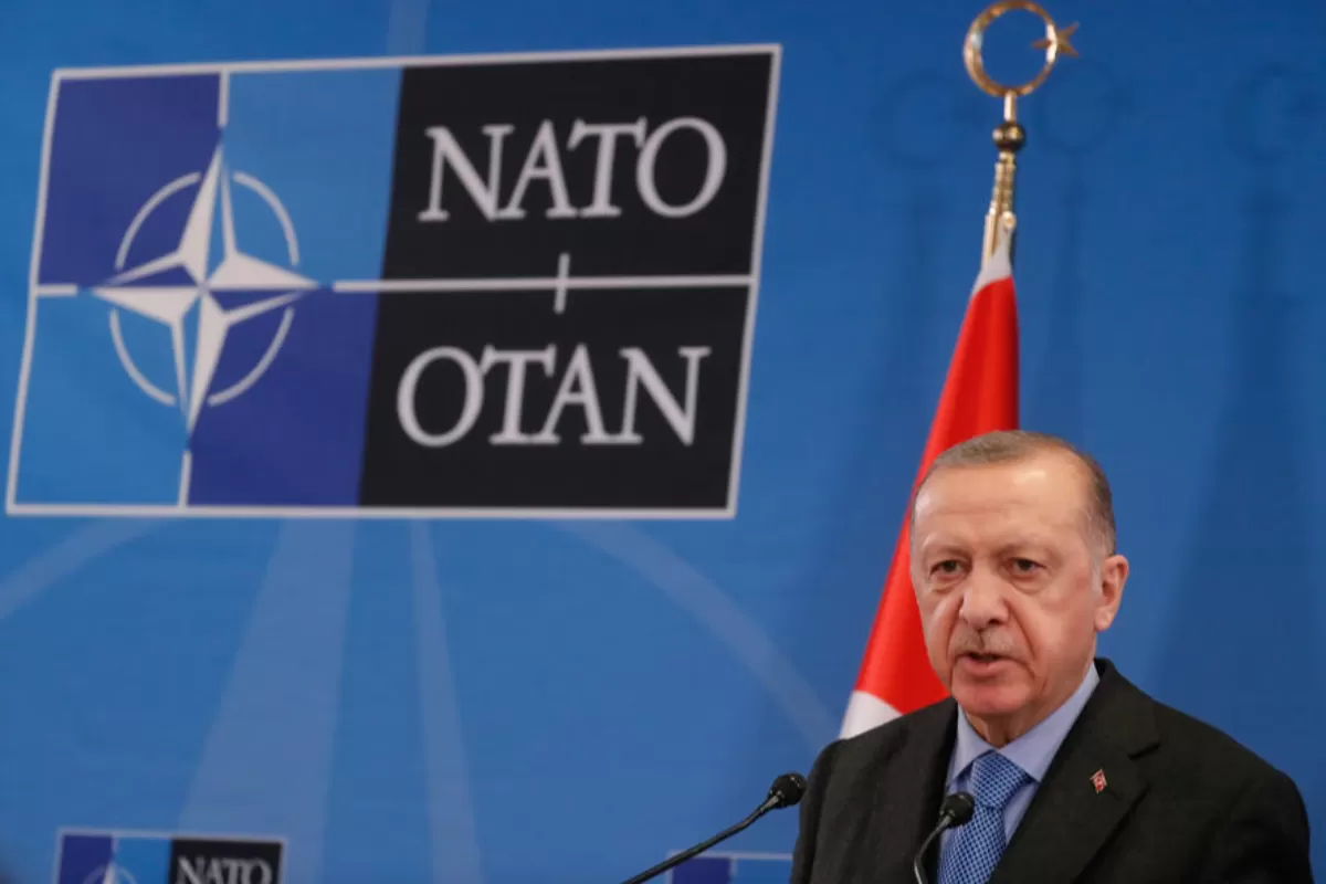 RĂZBOI ÎN UCRAINA: Finlanda şi Suedia trebuie să facă paşi concreţi pentru ca Turcia să ia în considerare aderarea lor la NATO