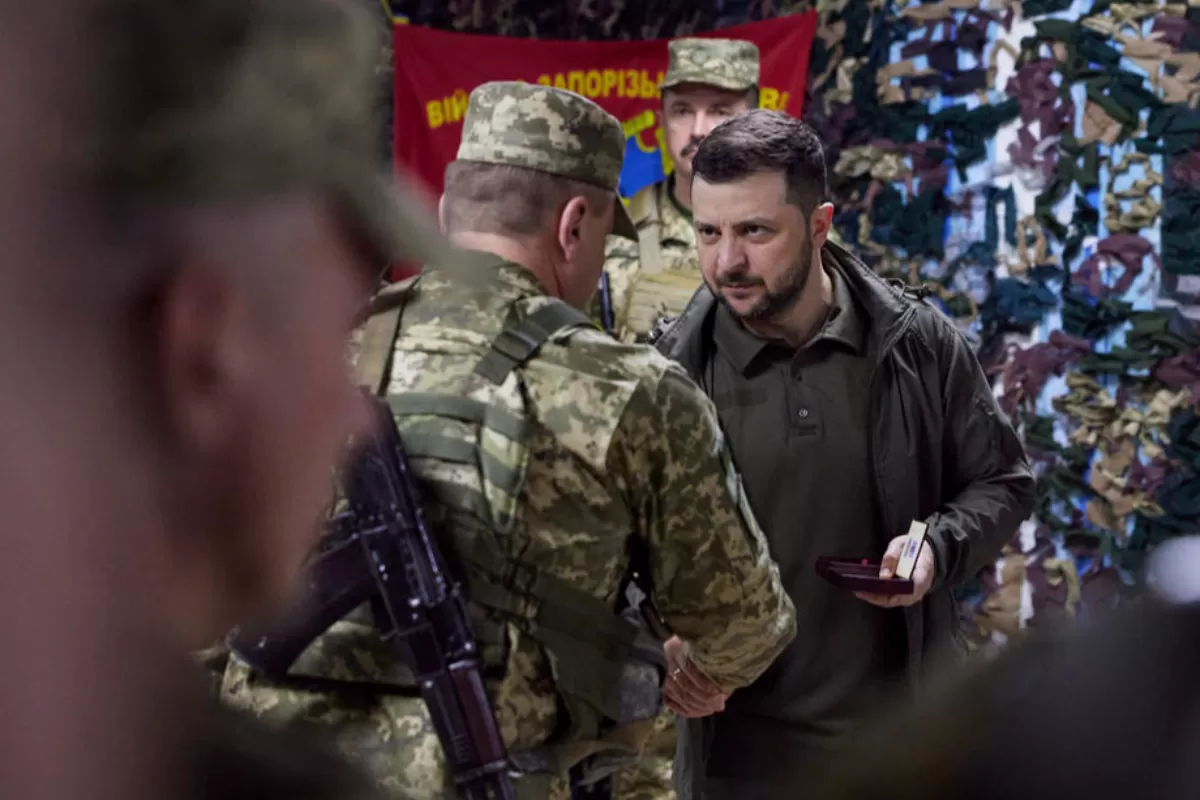 Le este rușilor frică de Volodimir Zelenski?