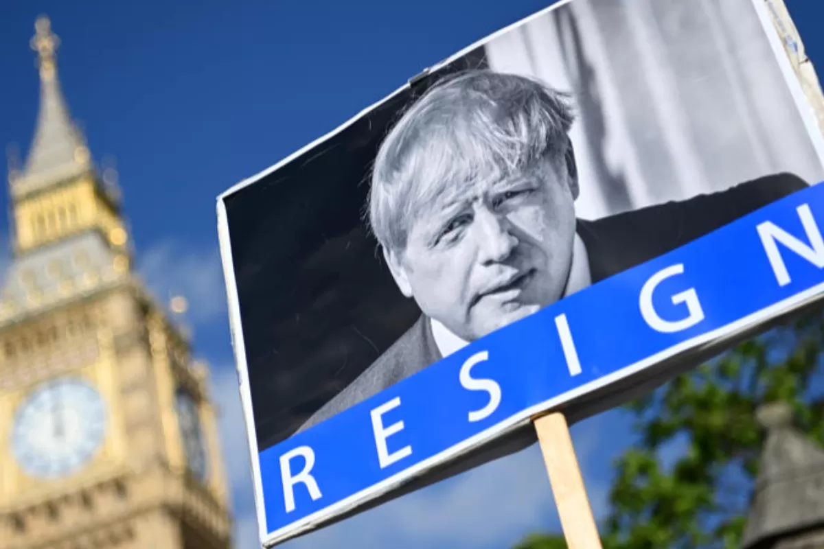 Premierul britanic a fost huiduit la sărbătoarea Reginei