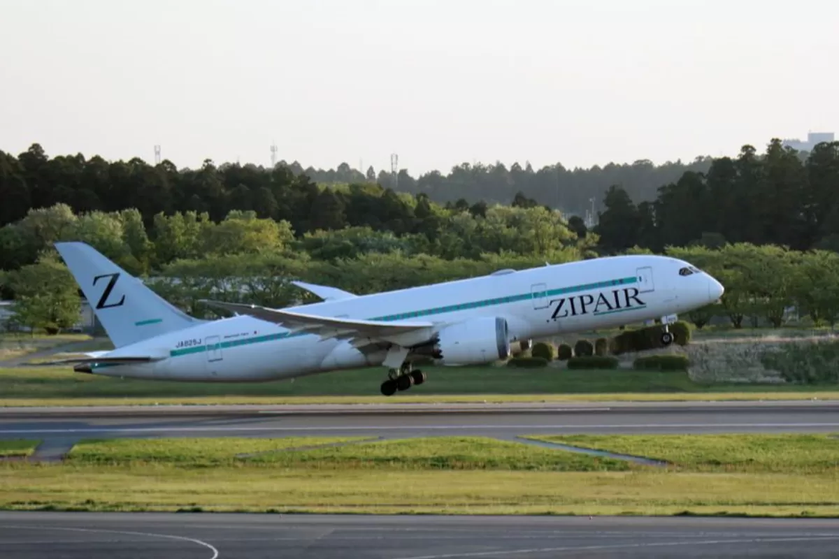 RĂZBOI ÎN UCRAINA: Compania aeriană japoneză Zipair renunță la logo-ul în formă de Z