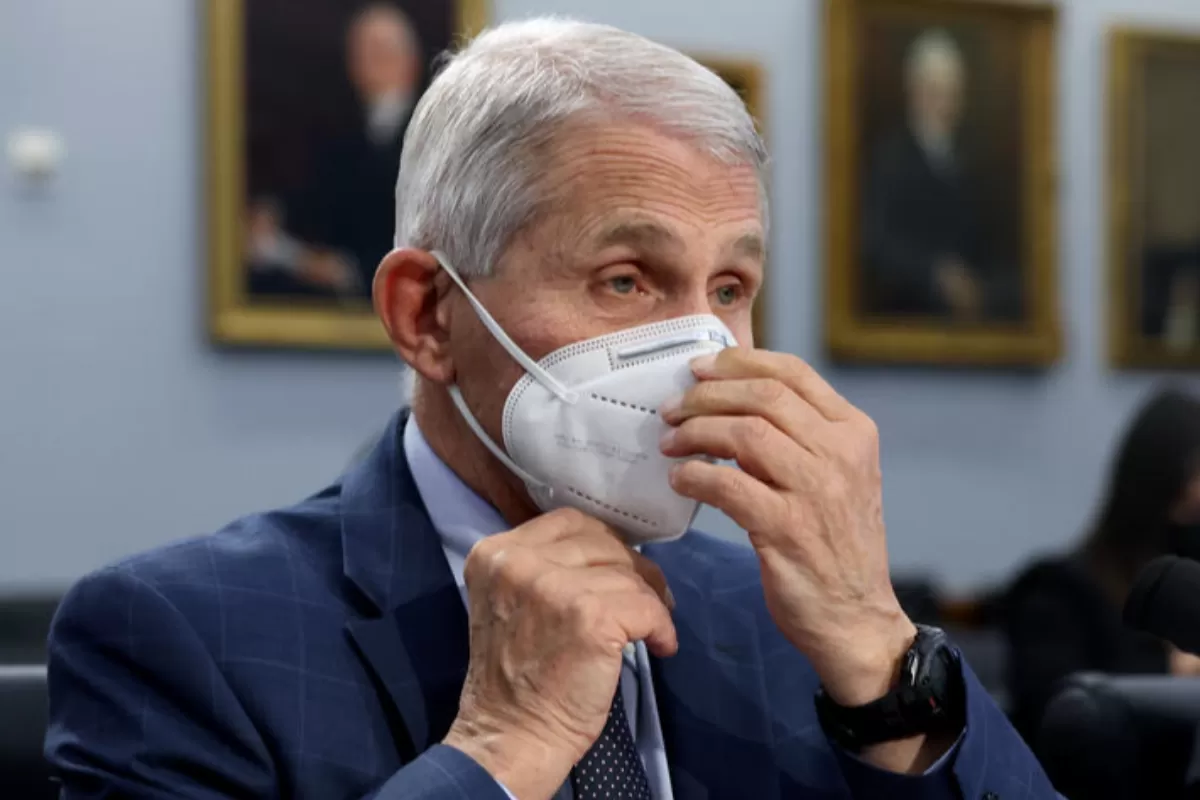 Celebrul virusolog american Anthony Fauci este pozitiv la SARS-Cov2