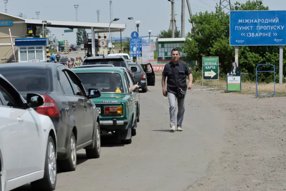 RĂZBOI ÎN UCRAINA: Vize pentru ruși în Ucraina